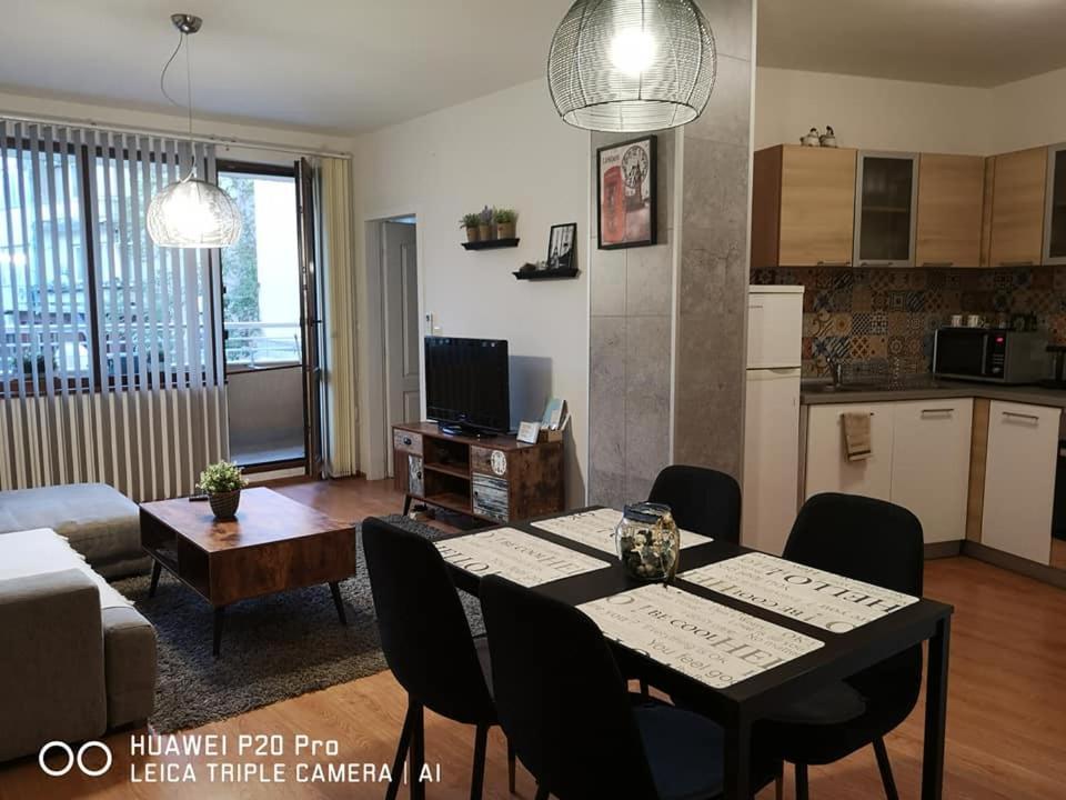 Sea Garden Apartment Idm Varna Exterior foto